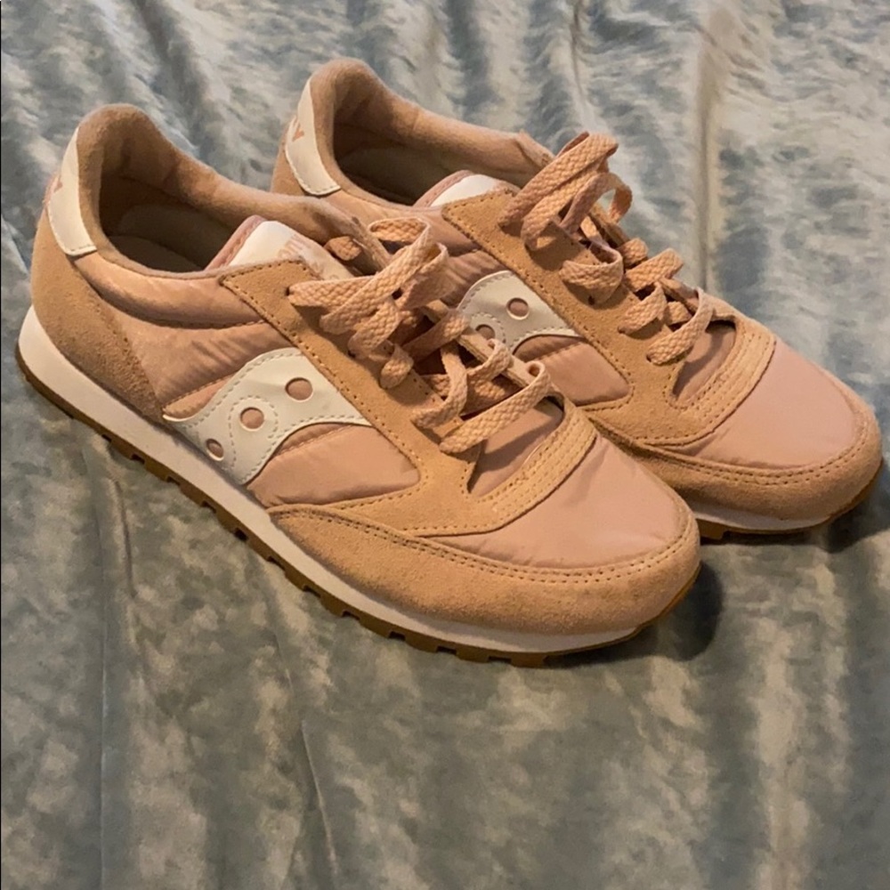 Saucony